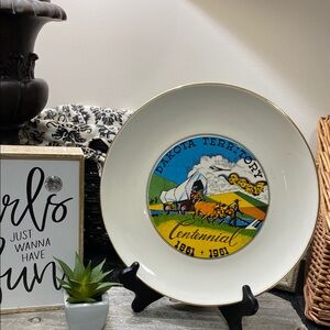 Vintage Dakota Territory Centennial Commemorative Plate!